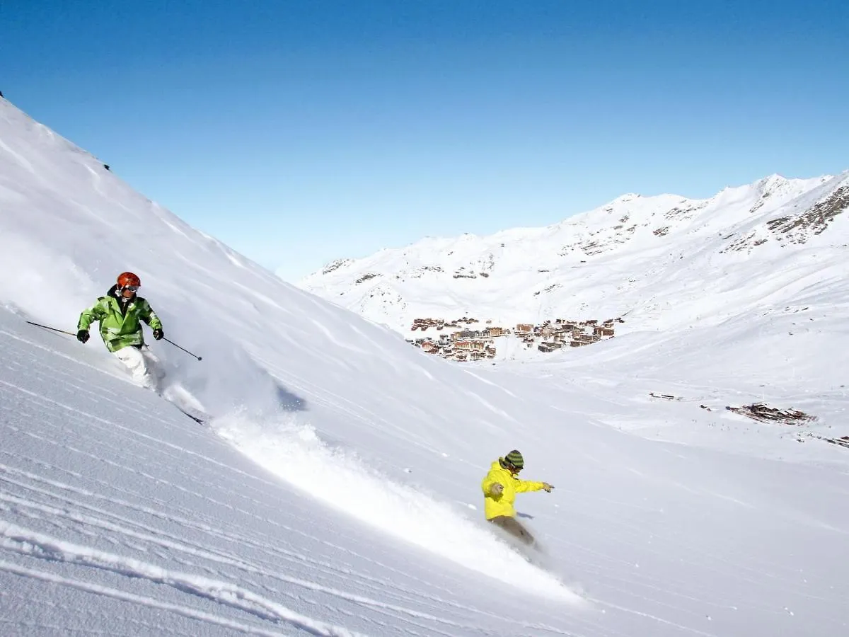 Apartment Les Lauzieres-3 By Interhome Val Thorens 0*,  Francia